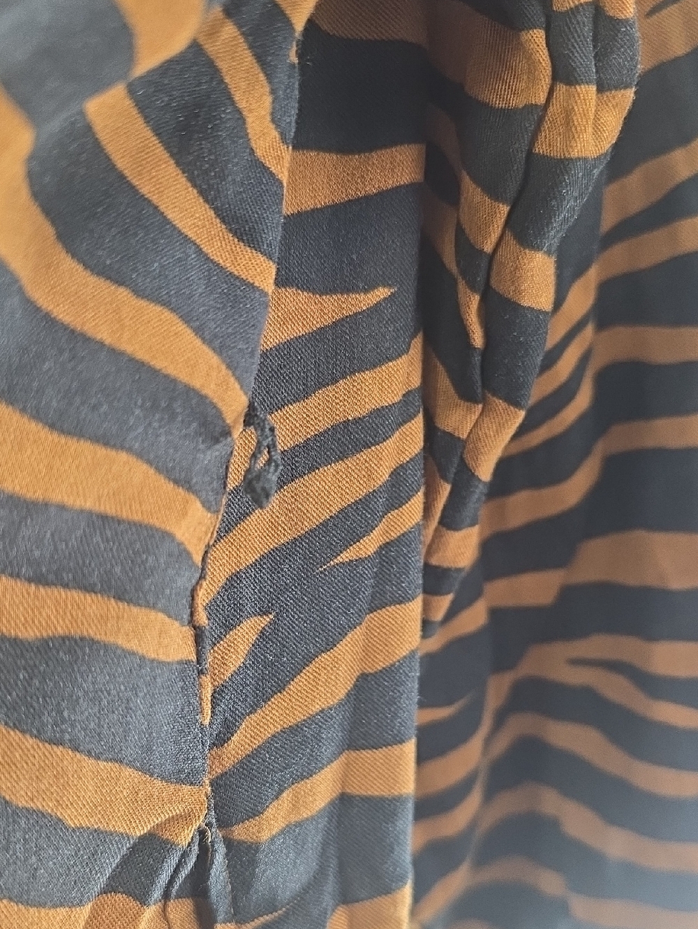& Other Stories Classic Tiger-Print Long Sleeve Midi Dress - Brown/Black - Picture 8 of 9